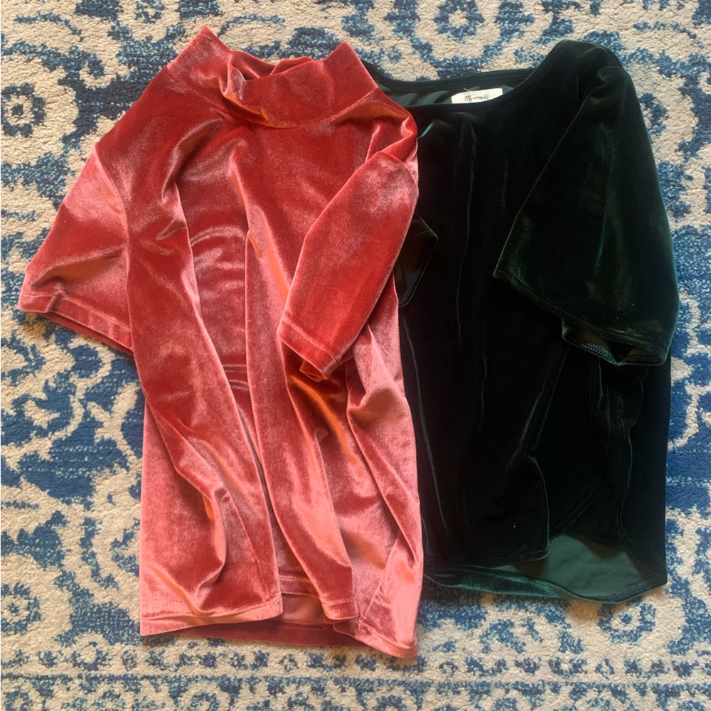 LOT OF 2 Madewell velvet top blouses size small in burnt orange and forest green